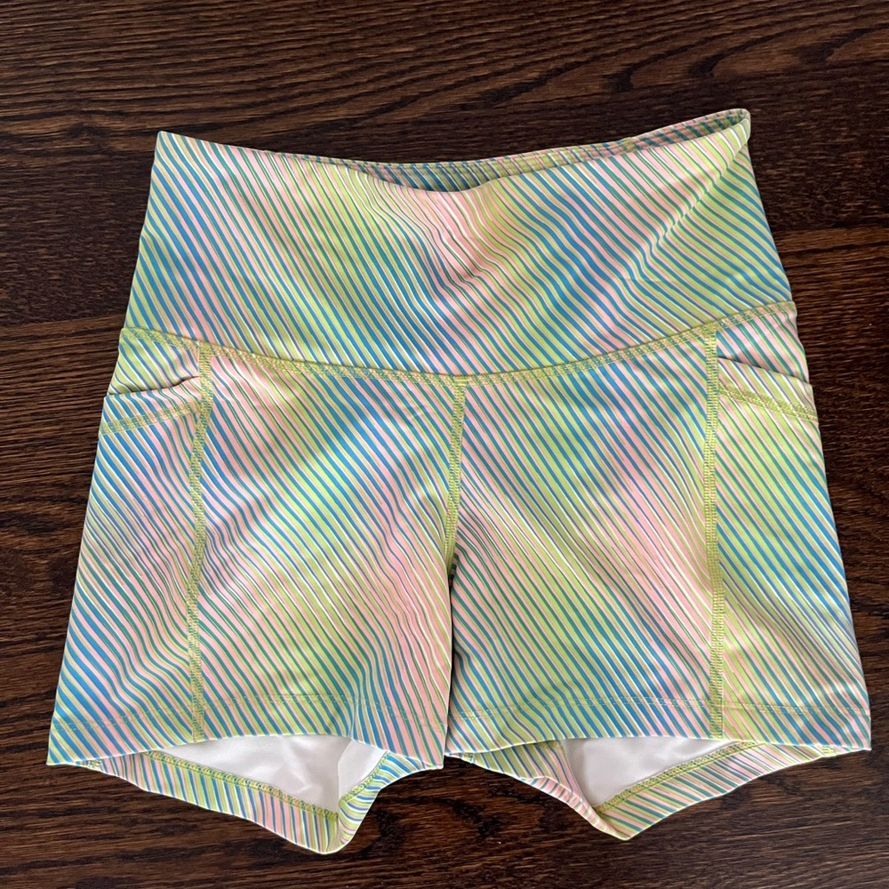 Old Navy Highwaisted Bike Shorts